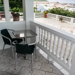 Cleopatra - Sea View 2* Rodney Bay