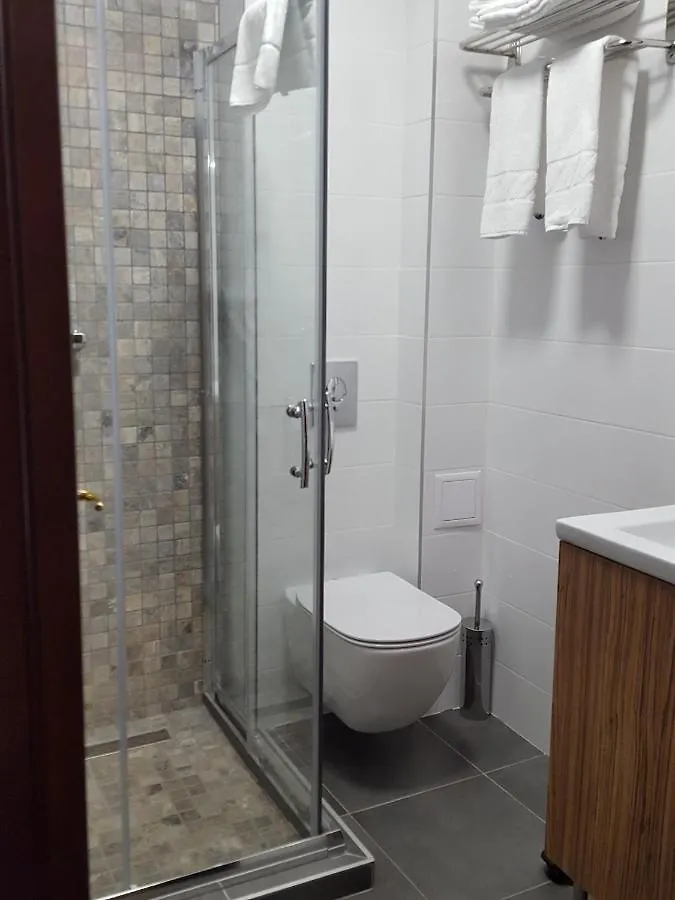 Hotel Tecadra Bükreş