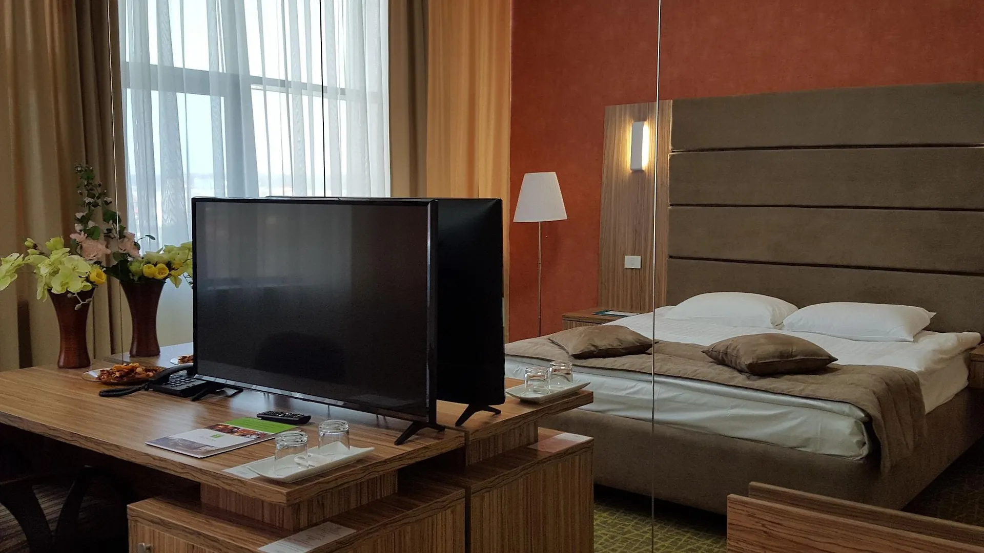 Hotel Tecadra Pipera