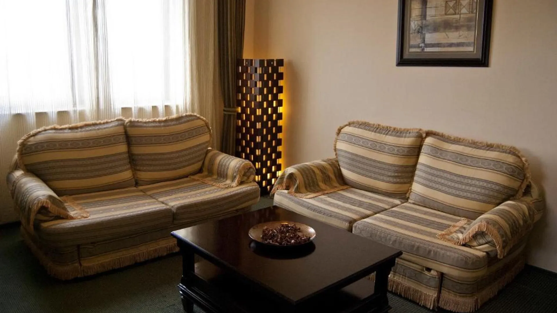 Hotel Tecadra Bucharest