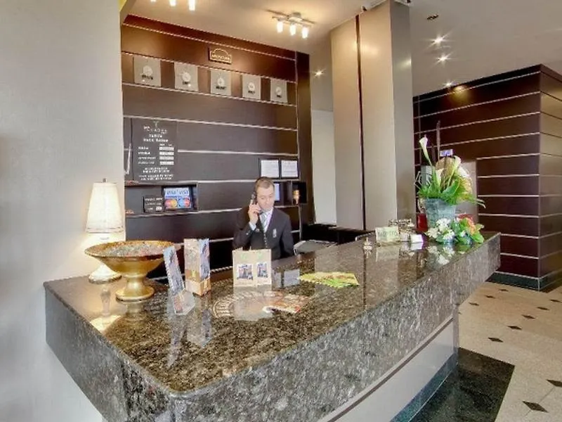 Hotel Tecadra Bükreş