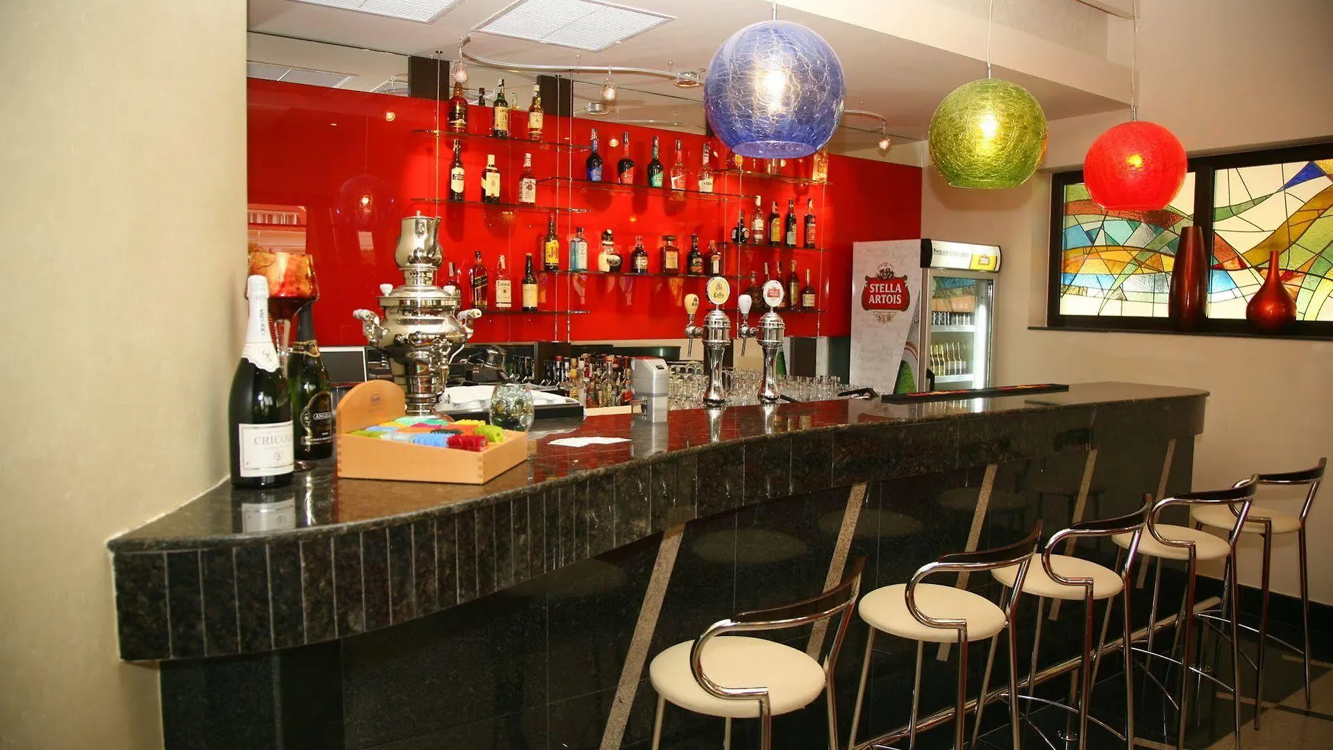 Hotel Tecadra Bucharest